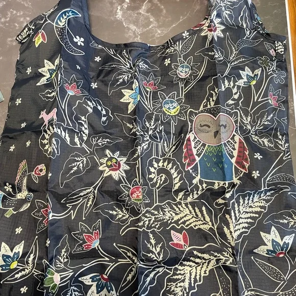 NWT Vera Bradley Owl Collapsible Tote in Night Sky Keychain - Picture 6 of 12